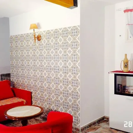 Immaculate 3-bed House Garden In Casa vacanze *