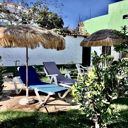 Immaculate 3-bed House Garden In Casa vacanze Santa Catalina