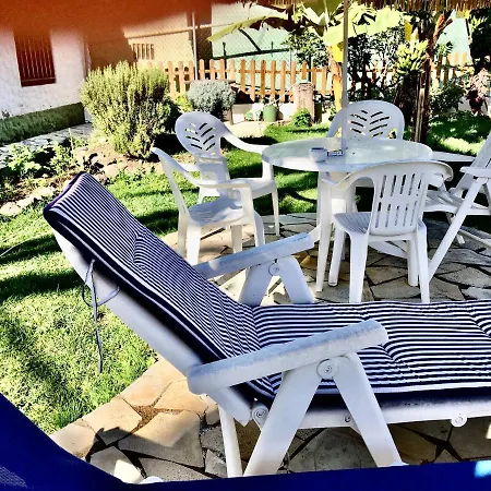 Immaculate 3-bed House Garden In Casa vacanze