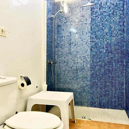 Casa vacanze Immaculate 3-bed House Garden In *